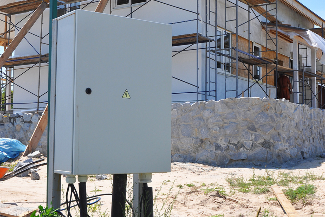 Baustrom bei Elektro-Heinrich in Schwegenheim