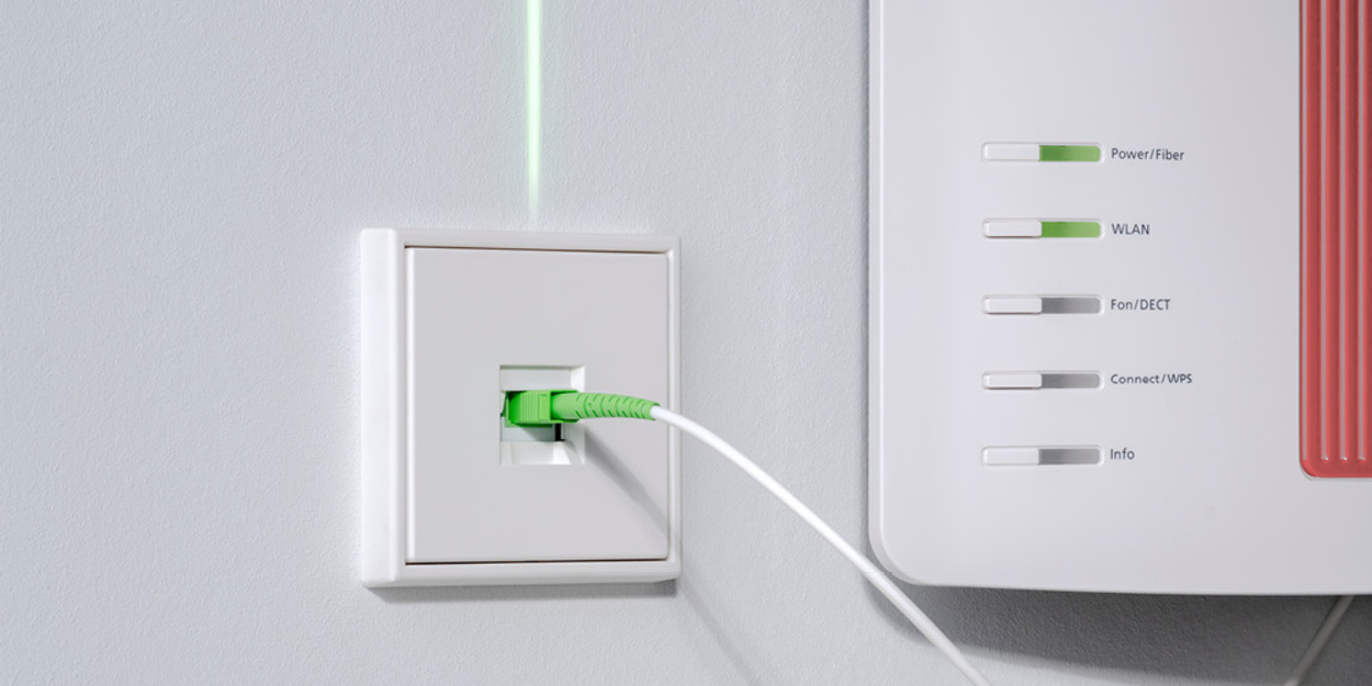 Die neuen Glasfaser-Anschlussdosen bei Elektro-Heinrich in Schwegenheim